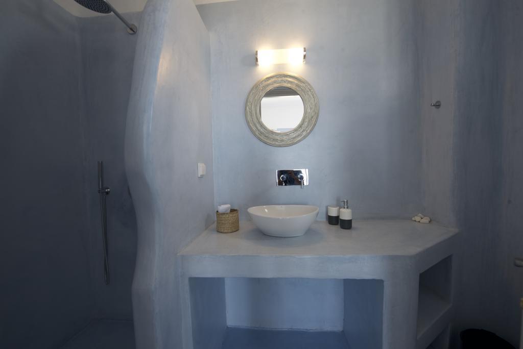 Red Stone Maison d'hôtes Oia (Santorini)